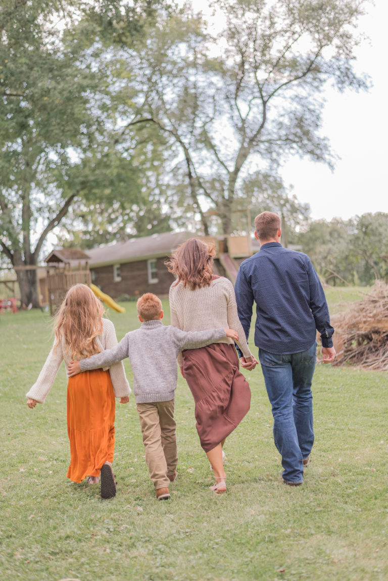 Lebanon fall family photo session